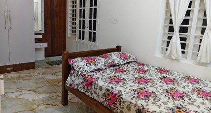 JOHNs' Paradise Room Type - Double Room