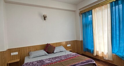 Parashar lake Fogg hill cottages Room Type - 101
