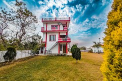 Sukoon Villa 2 - 2BR GF near Jolly Grant Airport by Homeyhuts