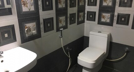 HOTEL BESTEND Room Type - Double Deluxe Ac