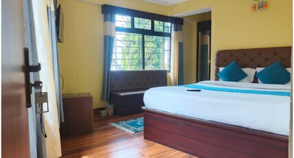 HOTEL KUMUD RESIDENCY (Mountain view rooms) Room Type - Queen Bed Room With Valley View