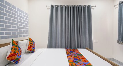 FabHotel Embassy Tribe - Continental Hospital & ISB, Financial District Room Type - Deluxe Room