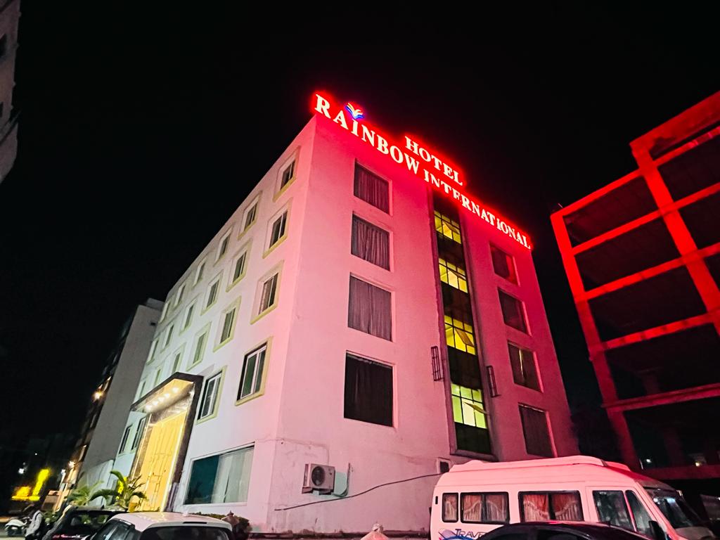 Hotel AR International - Tap to explore photos