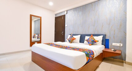 FabHotel The Cozy Stay Room Type - Deluxe Room