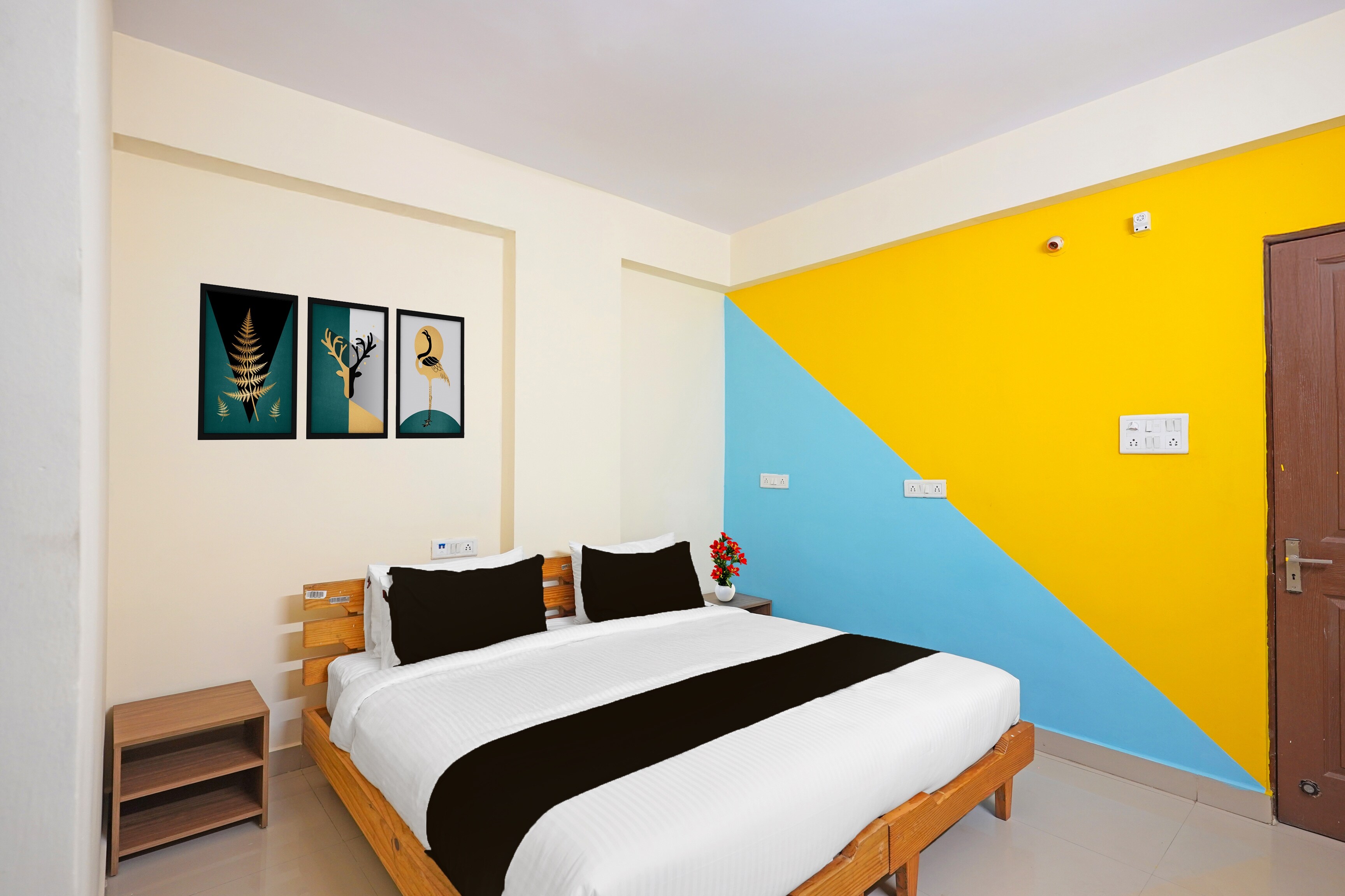Townhouse Nagawara Junction Bangalore - Tap to explore photos
