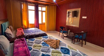 Hotel mahadev badrinath ji Room Type - Quad 202