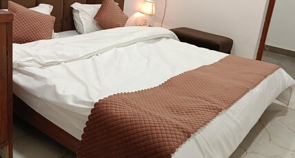 Madan Residency Amritsar, 750m from Golden Temple Room Type - Double Bed Room With AC