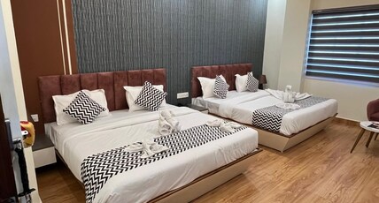 AANCHAL PALACE HOTEL Room Type - Family Suite Room (Twin Bed)