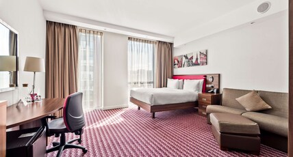 Hampton by Hilton Cluj-Napoca Room Type - QUEEN ACCESSIBLE ROOM NS