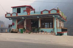Shree jee hotel and Restaurant