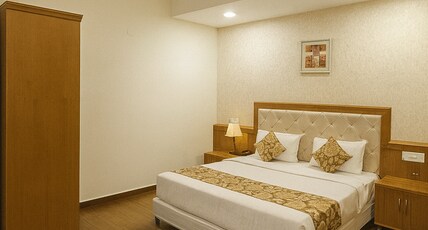 THE PHOENIX Room Type - Deluxe Romm