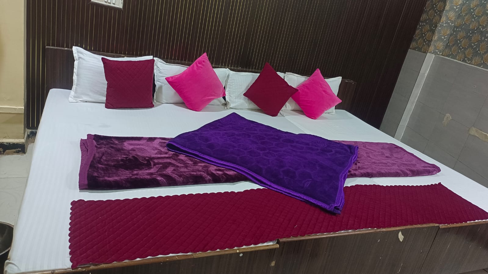 Jaimaya Guest House - Tap to explore photos