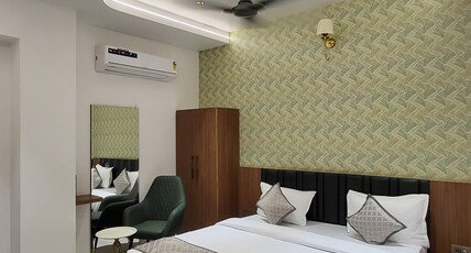 HOTEL MERIDIAN Room Type - Superior Room With Breakfast HOTEL MERIDIAN Room Type - Superior Room With Breakfast