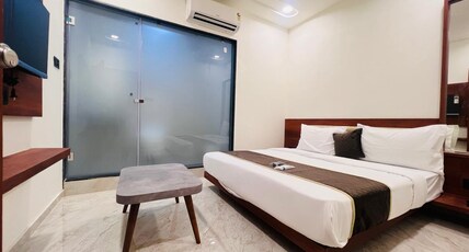 Hotel Aqua Room Type - Deluxe Room