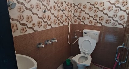 Maa Bayosa Hotel & Restaurant Room Type - Standard Room