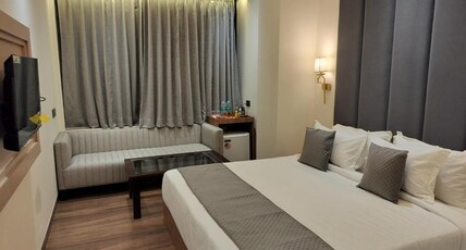 Hotel Royal Central, Jaipur Room Type - Super Deluxe Room