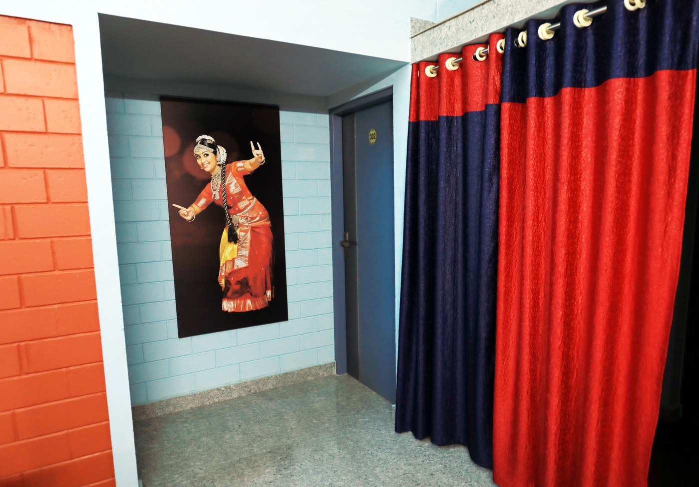 Narmada Homestay - Tap to explore photos
