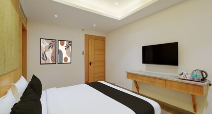 Palette Mahbubabad Railway Station Formerly Hotel RC Platinum Room Type - Classic