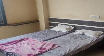 Hotel Shrinath Lodging and Bording Room Type - Regular Room
