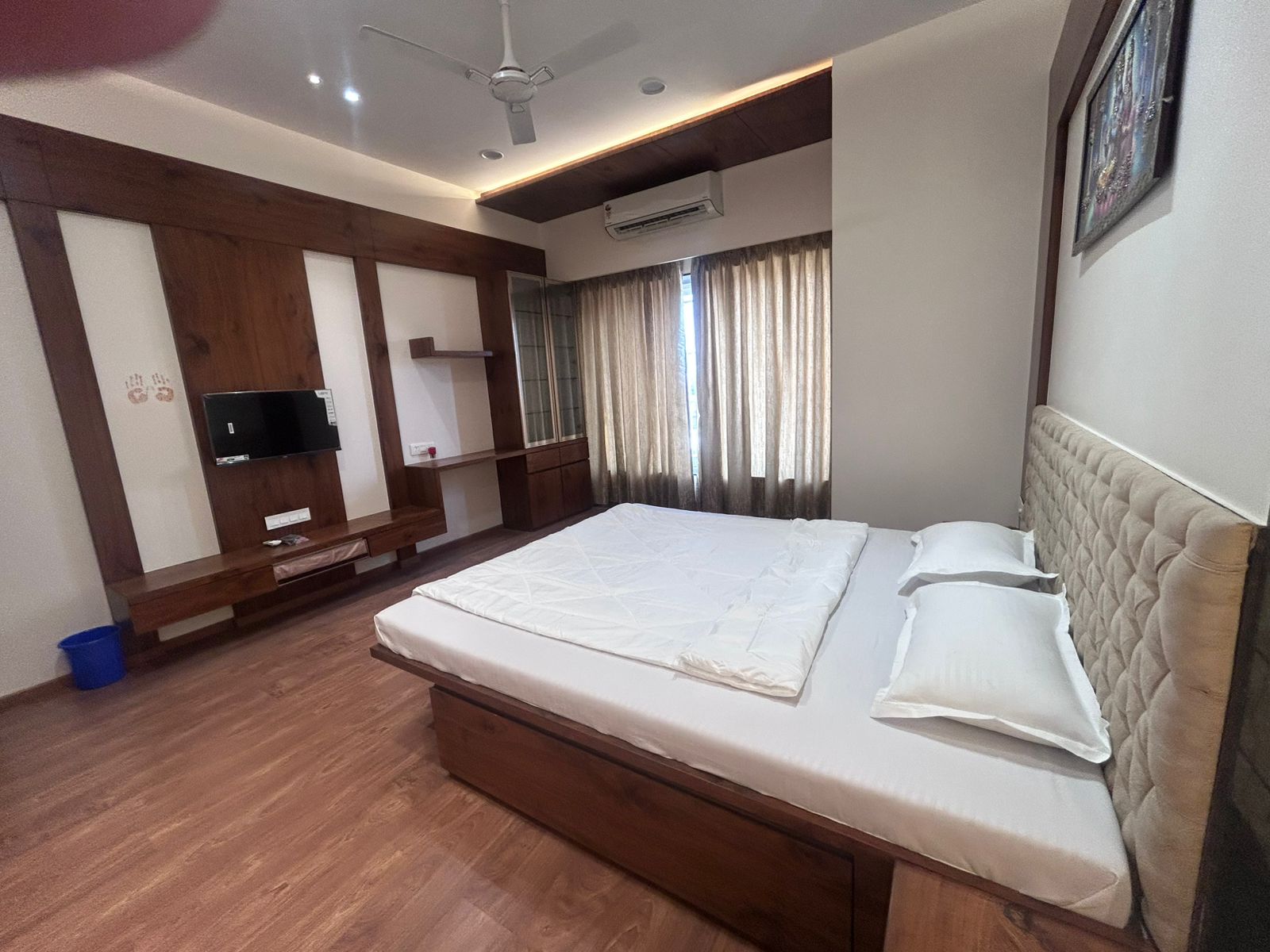 Ather Guest house, Aurangabad - Tap to explore photos