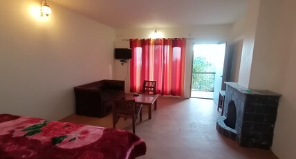 Hotel Elphinstone Inn Himalayan View Property Room Type - Premium