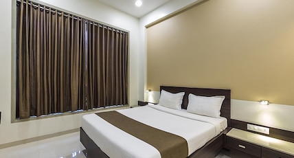 THREE LEAVES HOTEL Room Type - Double Deluxe Ac Room. THREE LEAVES HOTEL Room Type - Double Deluxe Ac Room.