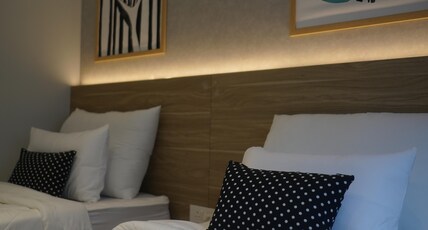 FF21-WFD Room Type - Standard - City View Room