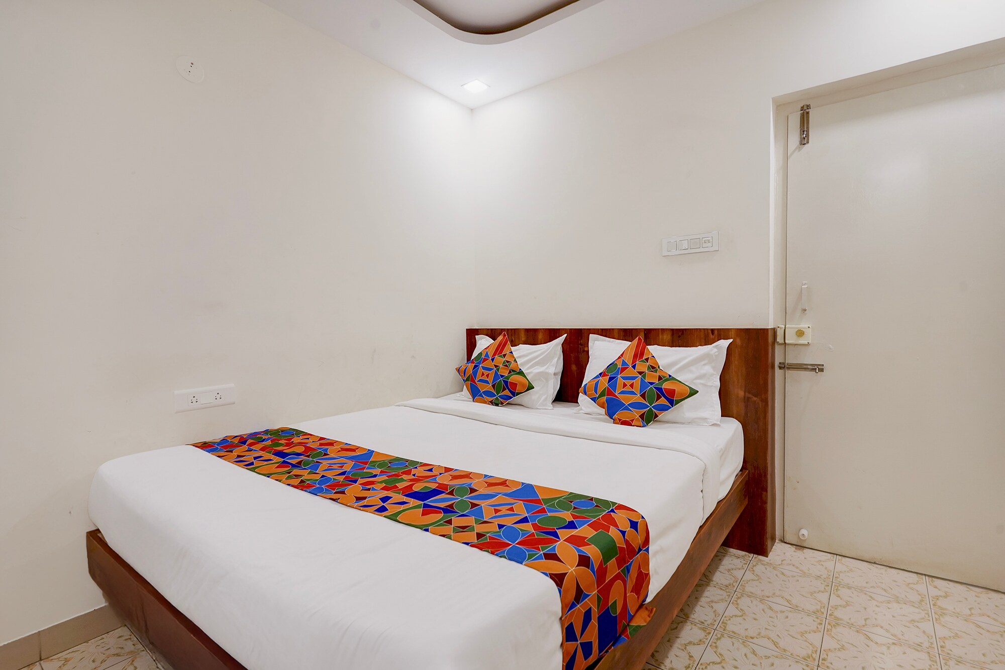 FabHotel Dhaya Grand Inn - Tap to explore photos
