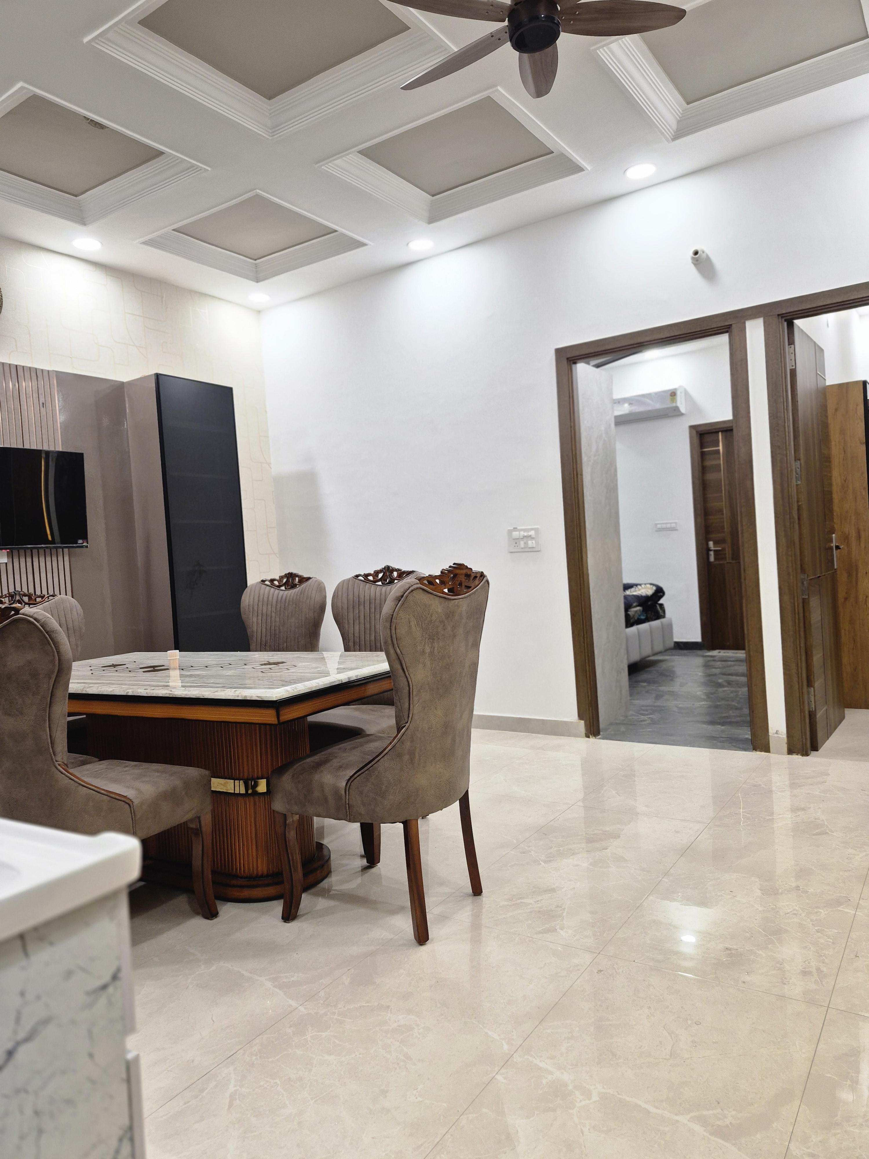 Rehmat Villa A Peaceful Home Away From Home - Tap to explore photos
