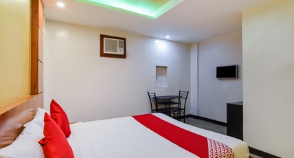 OYO 473 Ranchotel Drive-in Room Type - Philippines Deluxe Double