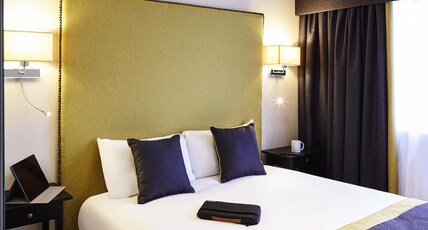 Mercure Newbury West Grange Hotel Room Type - Standard room with 1 double bed