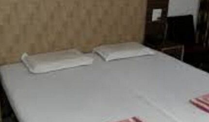 Azhari Guest House