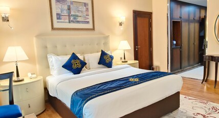 Seven Seas Hotel Room Type - Premium King
