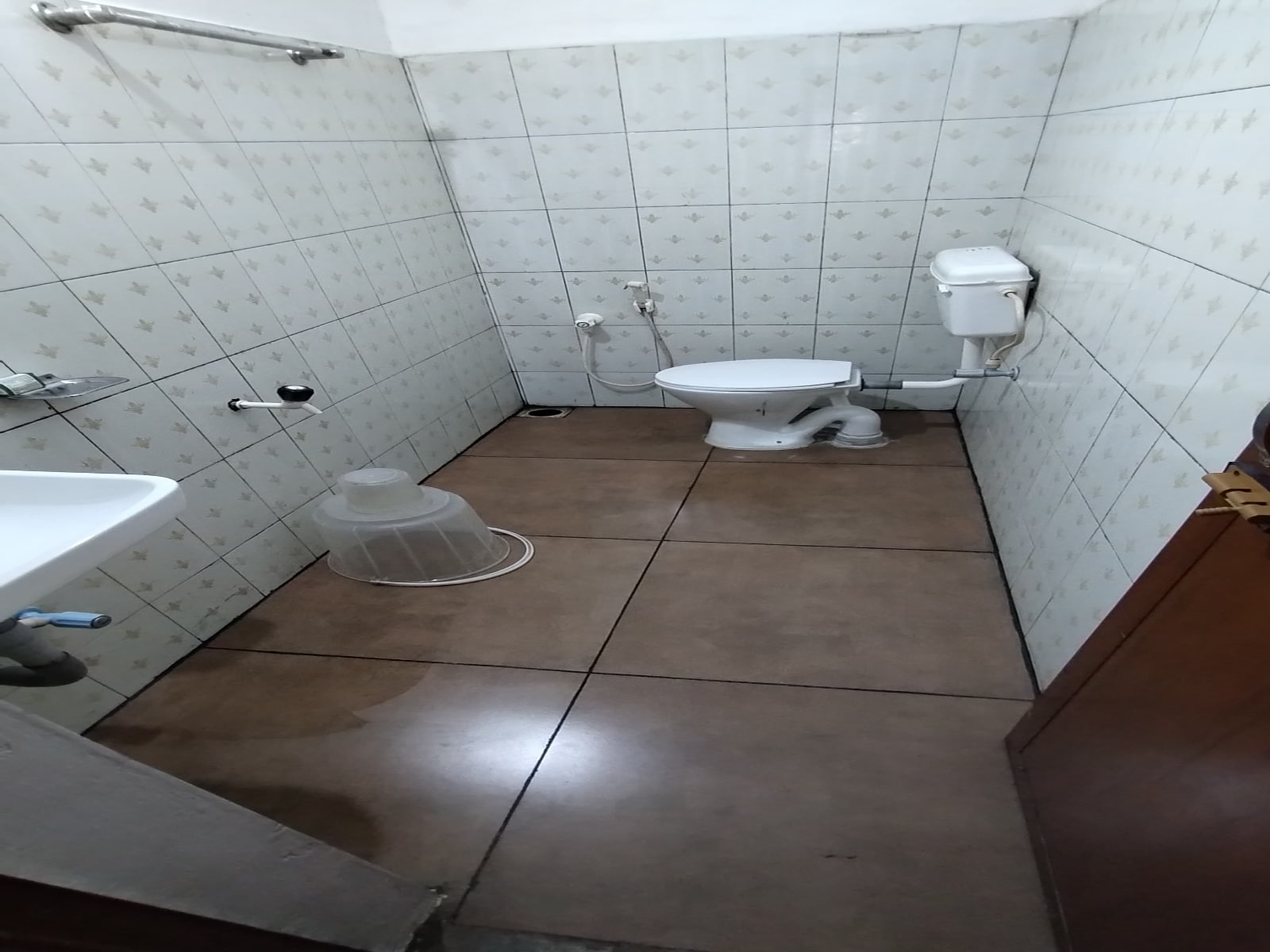 Royal Park Residency - Tap to explore photos