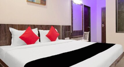 Hotel Fountain Inn Mahad Room Type - Deluxe Room