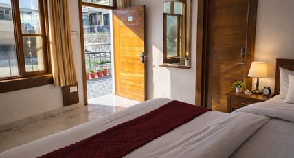 Hotel Sky Hills By Mist Valley Ventures Room Type - Standard Room with King Sized Bed