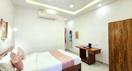 Tikratoli Farm Resorts Room Type - Deluxe Room 205 Tikratoli Farm Resorts Room Type - Deluxe Room 205