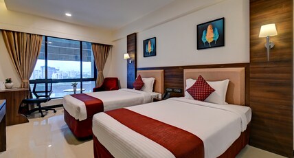 Hotel Tip Top International Hinjawadi Room Type - Superior Twin Bed Room Hotel Tip Top International Hinjawadi Room Type - Superior Twin Bed Room