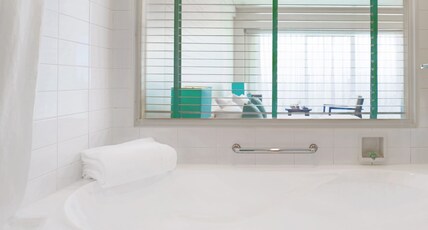 ANA InterContinental Manza Beach Resort Room Type - 2 Single Classic Club Lounge Access Beach View