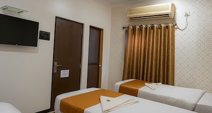 Hotel Blue Sunrise Near Mumbai Airport Room Type - Deluxe Triple Room Hotel Blue Sunrise Near Mumbai Airport Room Type - Deluxe Triple Room
