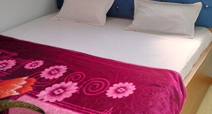 Shubham Guest House Room Type - Room No.103