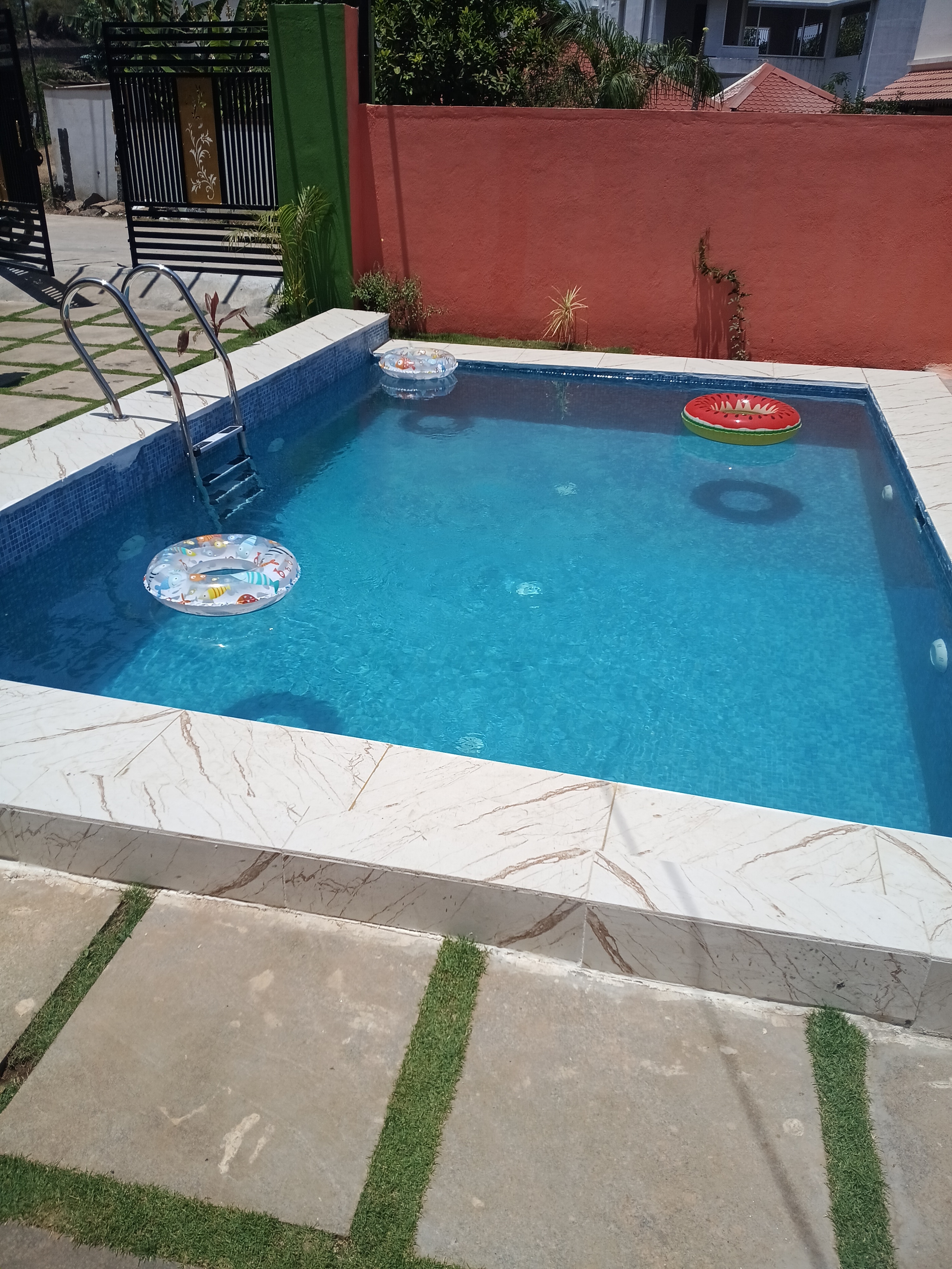 Thendral Resort - 5 Bedroom Villa with Private Pool & Party Hall - Tap to explore photos