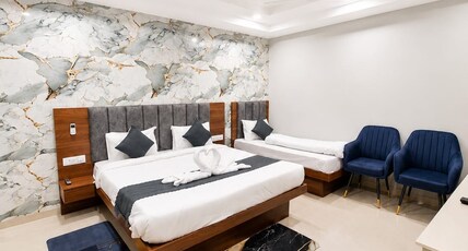 Hotel Glory Haridwar Room Type - Deluxe Double Room