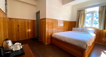 KhenKhim Regency | Rooms & Suites Room Type - Deluxe Room