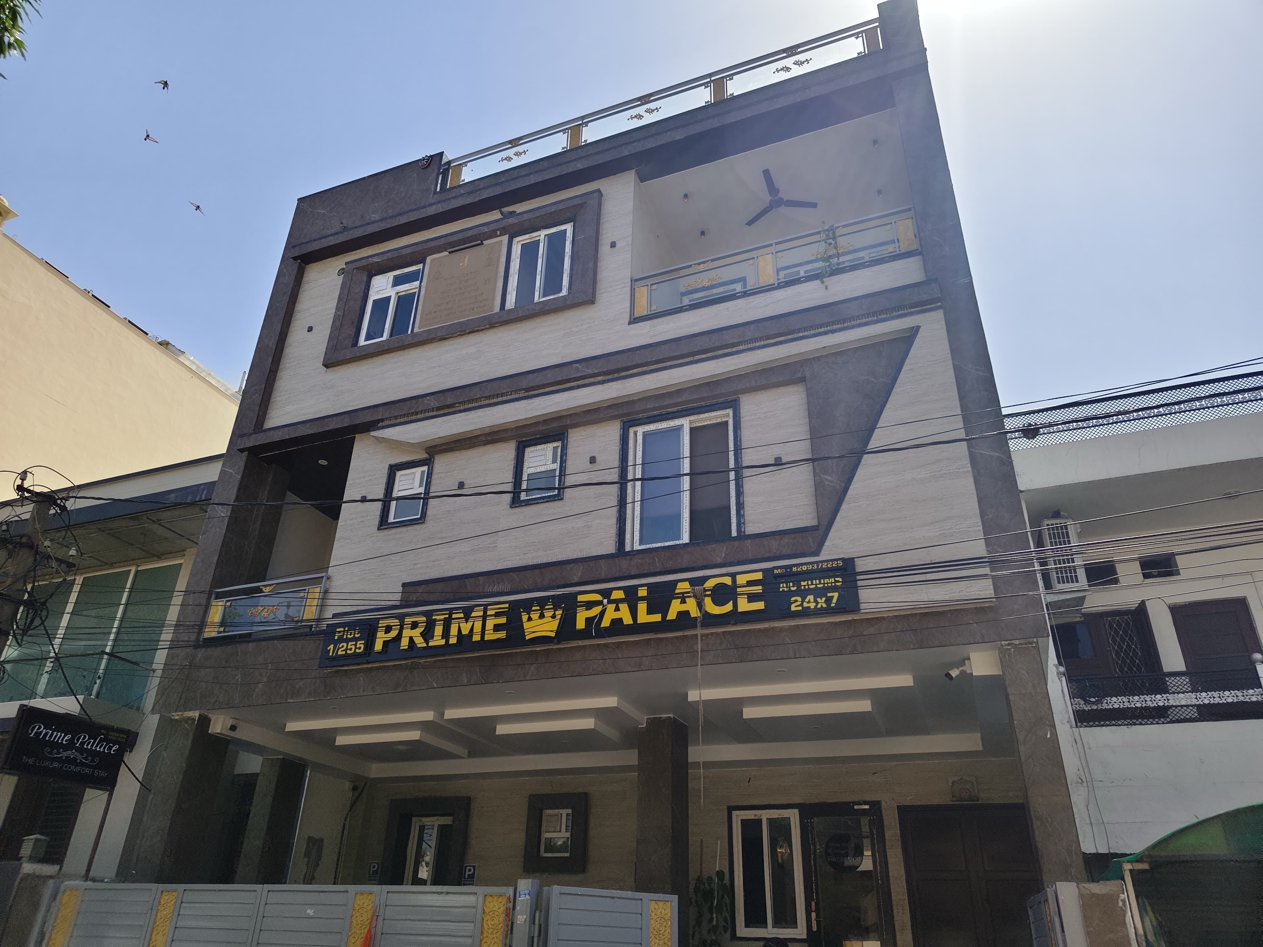 Hotel O Prime Palace - Tap to explore photos