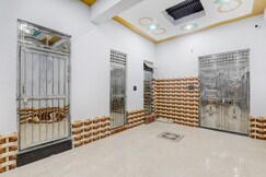 SPOT ON by OYO ROYAL VILLA HOTEL