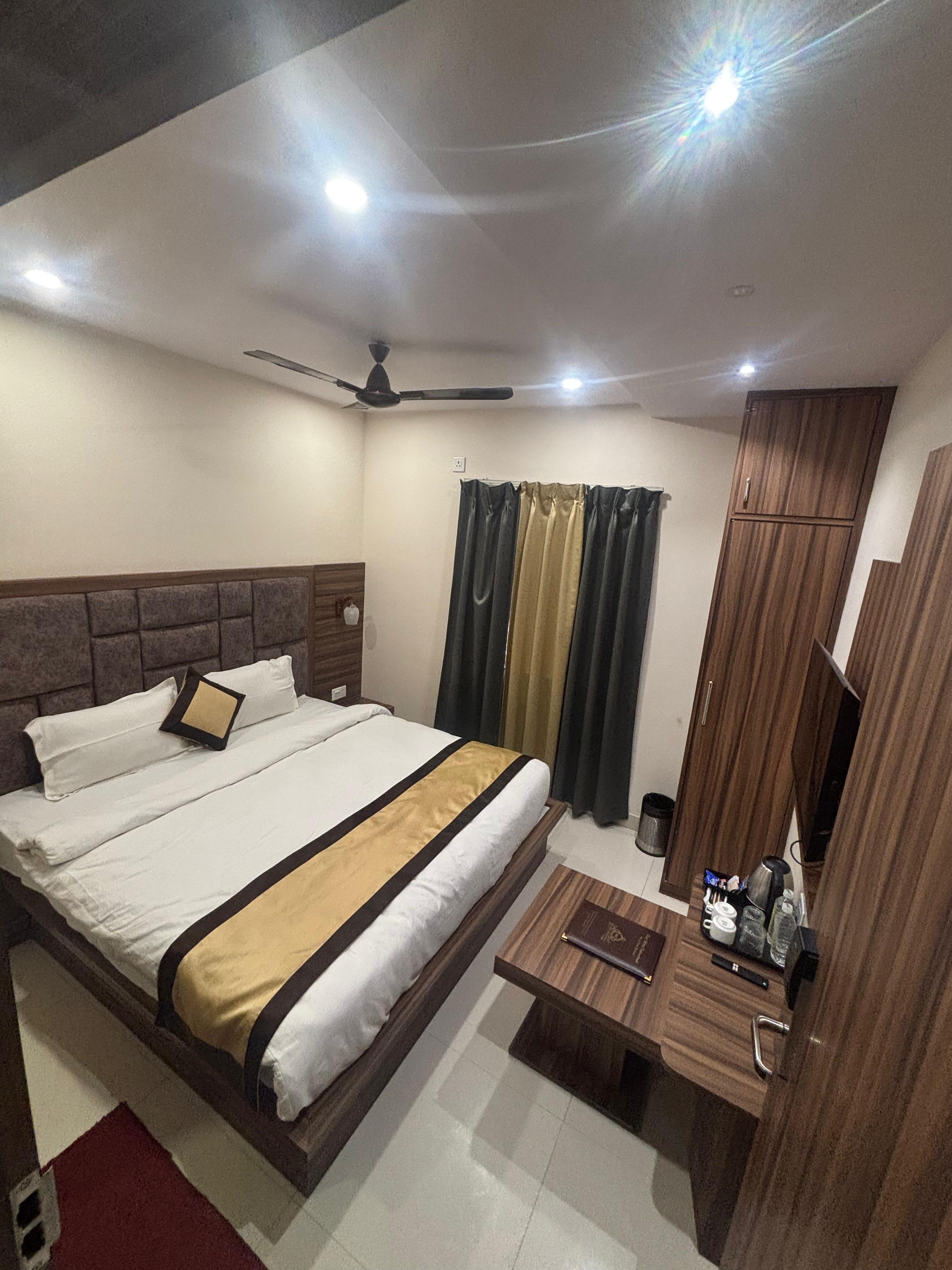 HOTEL MITTAL INTERNATIONAL - Tap to explore photos