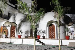 Palm Villa By Shree Ji Hospitality