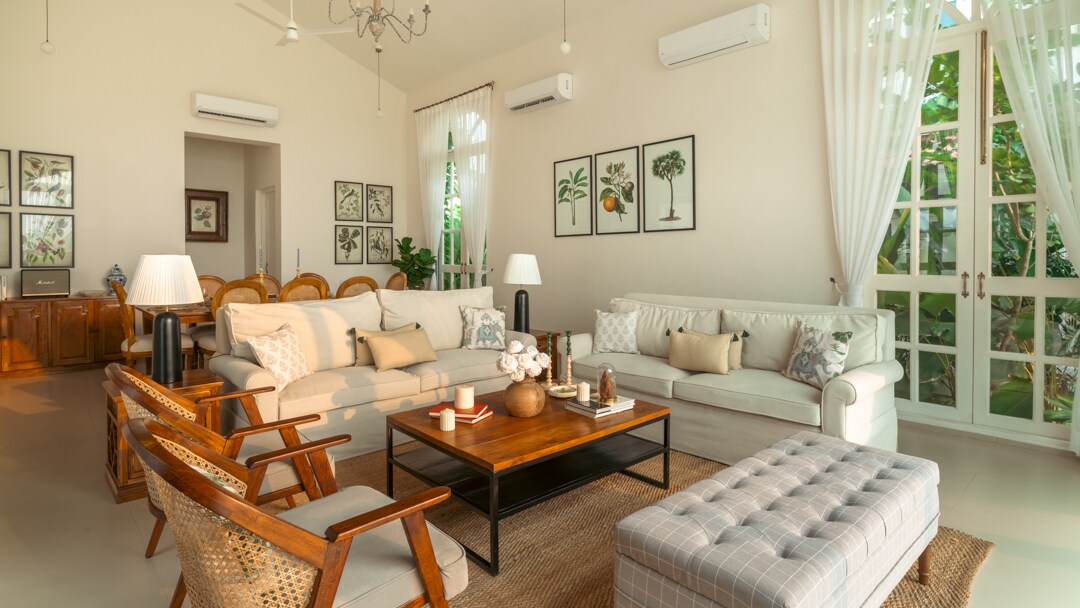 LohonoStays Villa Enia A - Tap to explore photos