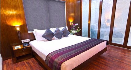 Park Prime Room Type - Suite Four Bed Room AC
